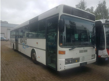 Prímestský autobus Mercedes-Benz O407, 408: obrázok 1