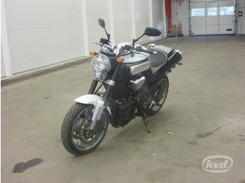 Yamaha MT-01 (90hk)(Rep-objekt) -08  - Motocykel