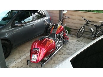 Motocykel Suzuki Intruder VN 1500: obrázok 1