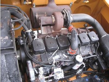 Case 6T-590  - Motor a diely