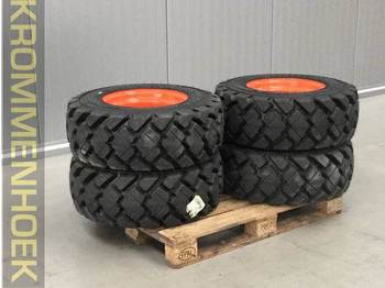 Bobcat Solid tyres 12-16.5 | New - Pneumatika