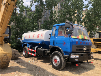 DONGFENG Water tanker truck - Cisternové vozidlo