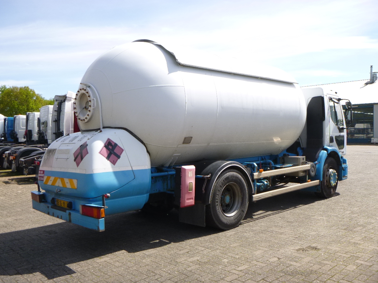 Cisternové vozidlo na prepravu LPG Renault Premium 270.19 4x2 gas tank 19.7 m3: obrázok 3