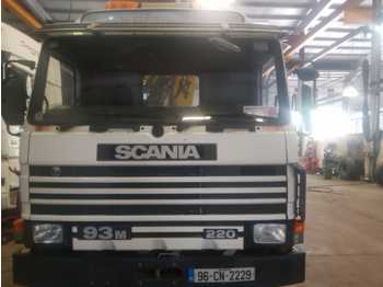 Valníkový/ Plošinový nákladný automobil Scania P93: obrázok 1