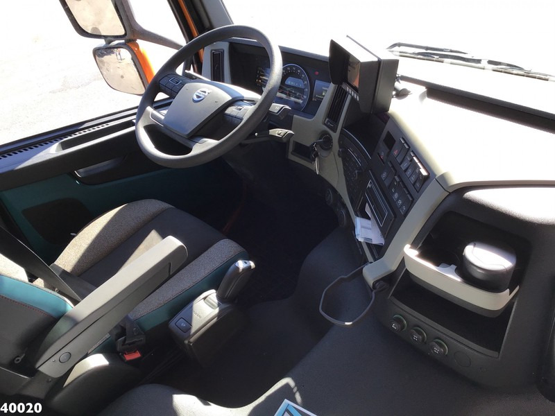 Hákový nosič kontajnerov, Auto s hydraulickou rukou Volvo FM 420 8x2 HMF 28 ton/meter laadkraan Welvaarts weighing system: obrázok 12