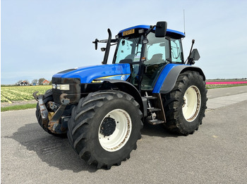 New Holland TM 155 - Traktor: obrázok 1