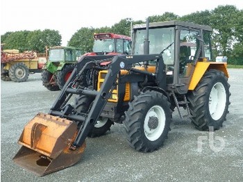 Renault R7732 - Traktor