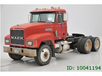 Mack CH 613 - 6X4 - On Camelback - Ťahač