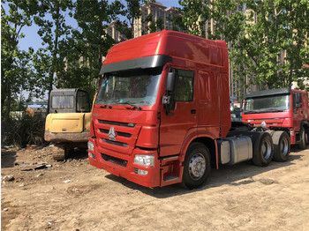 SINOTRUK Howo trucks 371 375 - Ťahač